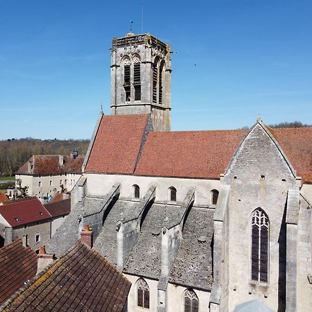 Bed and Breakfast Le Tabellion Noyers-sur-Serein Esterno foto