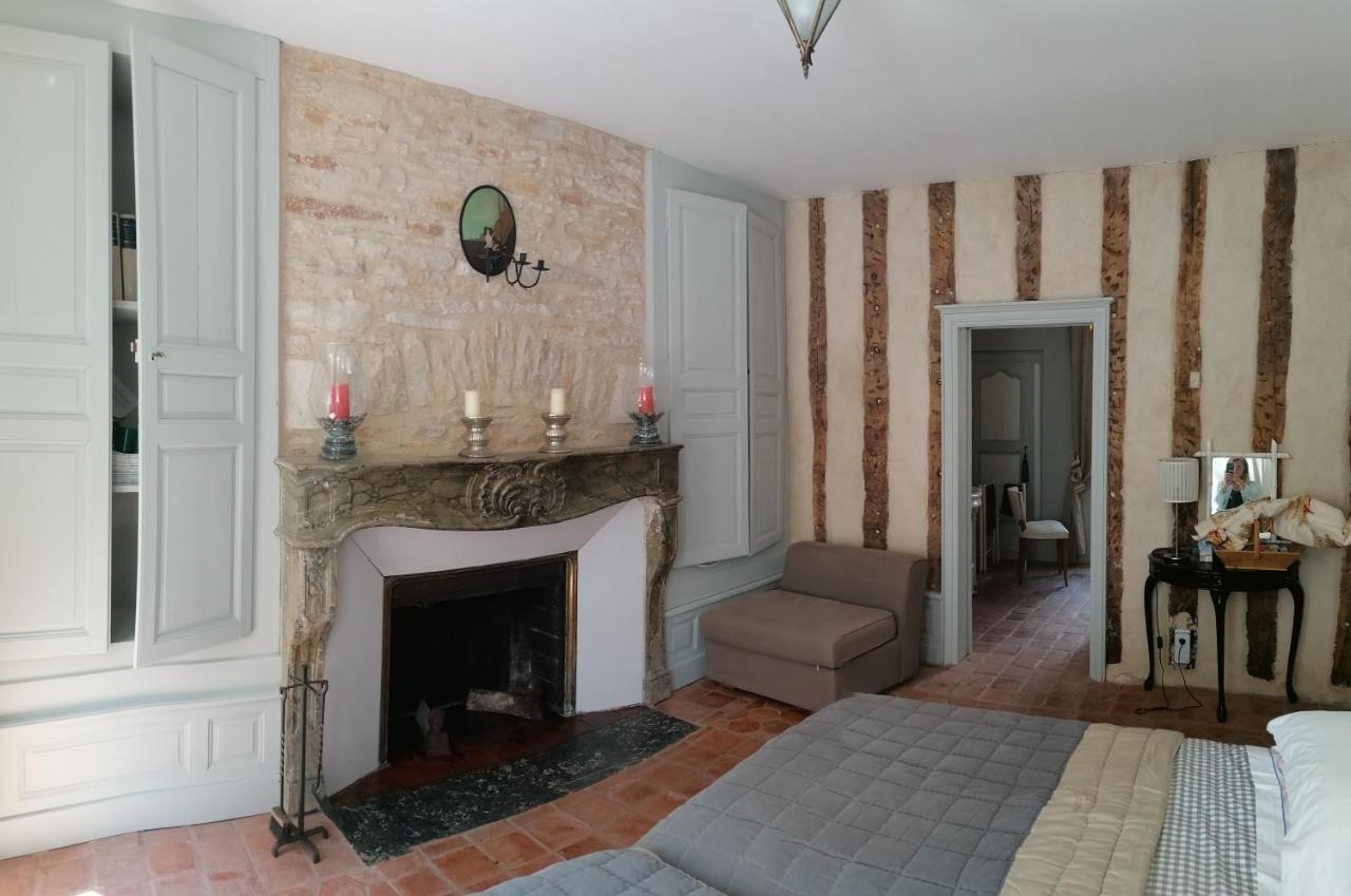 Bed and Breakfast Le Tabellion Noyers-sur-Serein Esterno foto