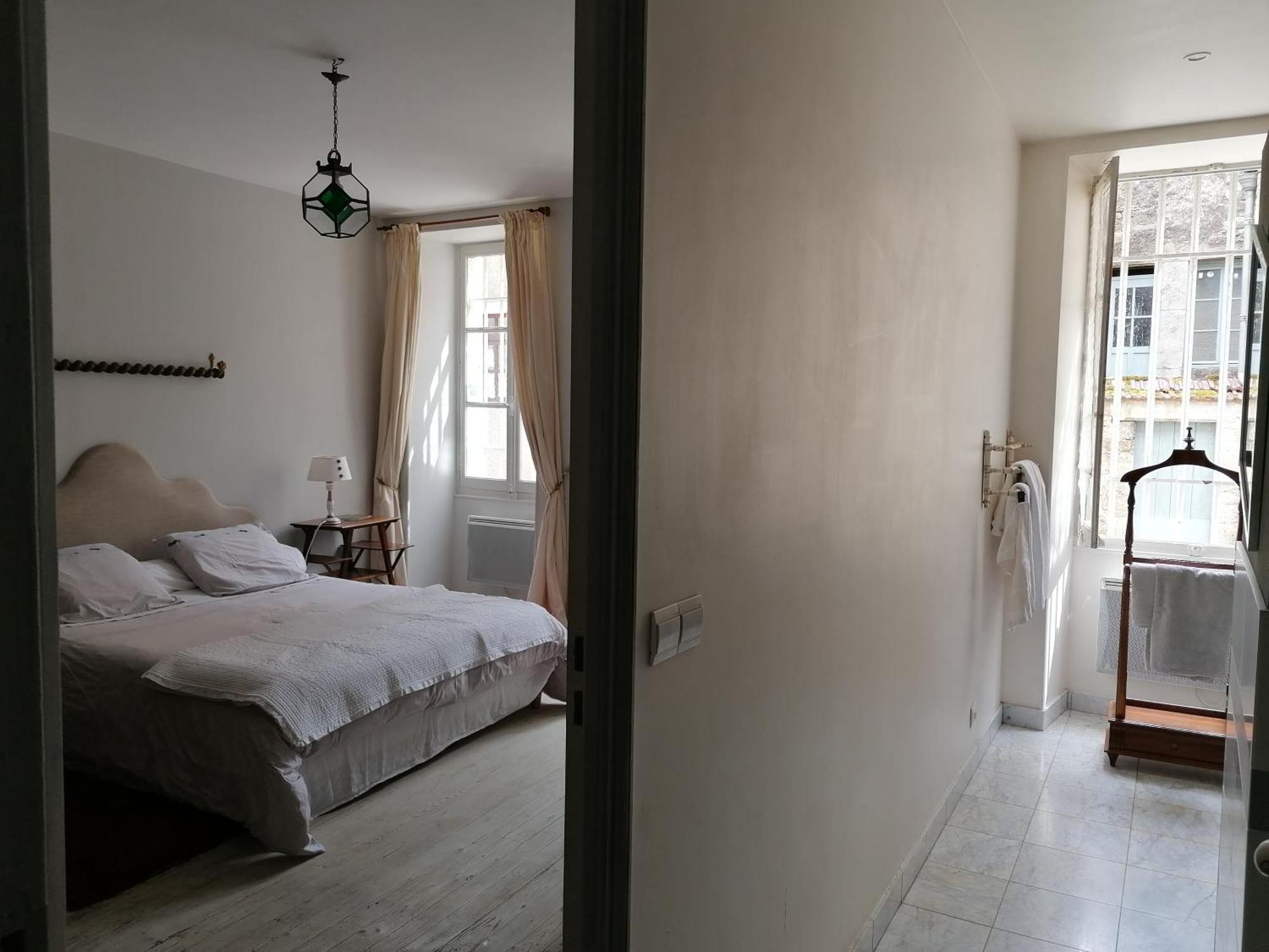 Bed and Breakfast Le Tabellion Noyers-sur-Serein Esterno foto